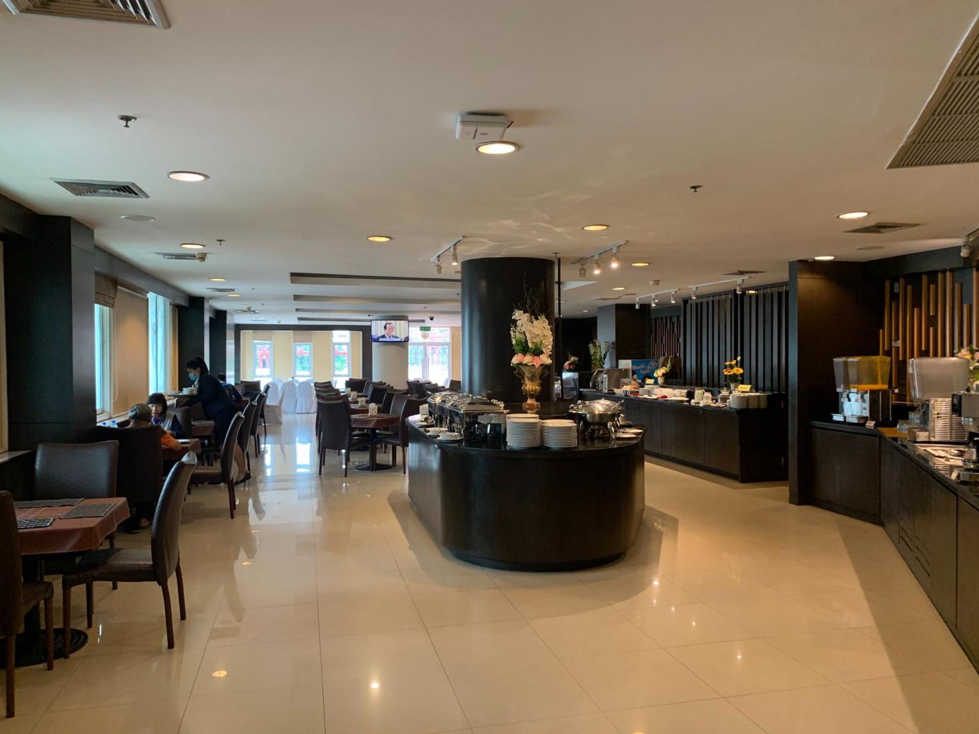 วังจันทร์ ริเวอร์วิว โฮเทล Hotel พิษณุโลก ภายนอก รูปภาพ