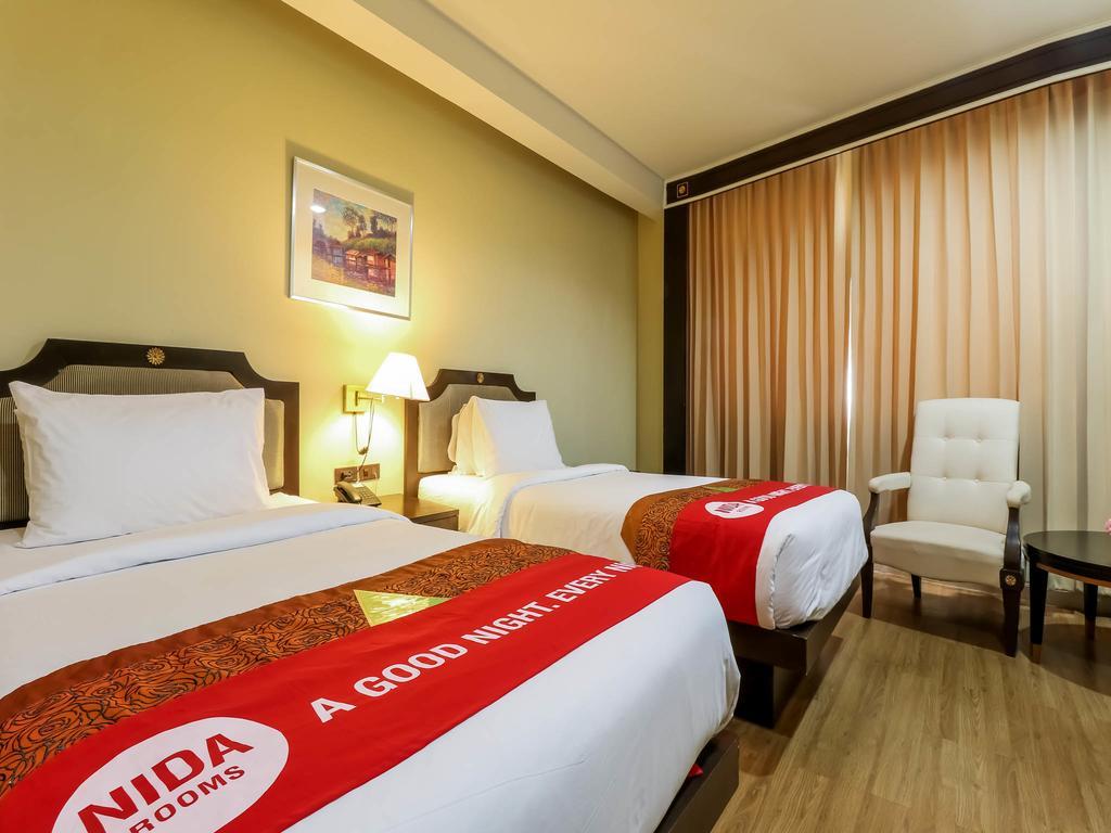 วังจันทร์ ริเวอร์วิว โฮเทล Hotel พิษณุโลก ภายนอก รูปภาพ