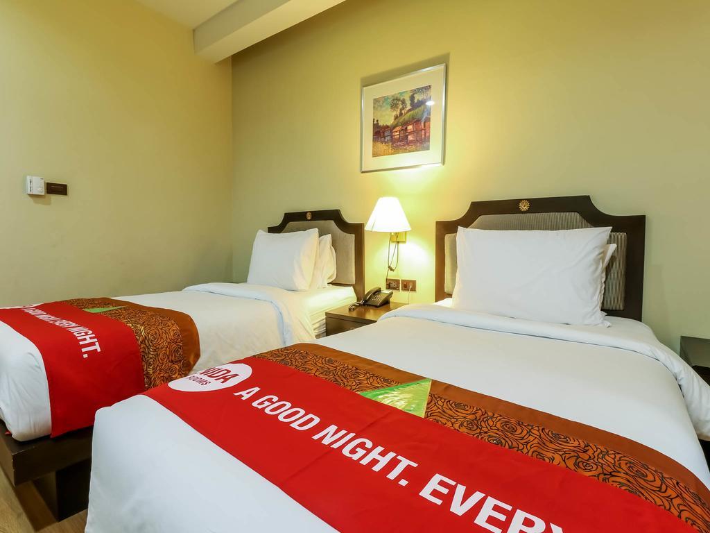 วังจันทร์ ริเวอร์วิว โฮเทล Hotel พิษณุโลก ภายนอก รูปภาพ