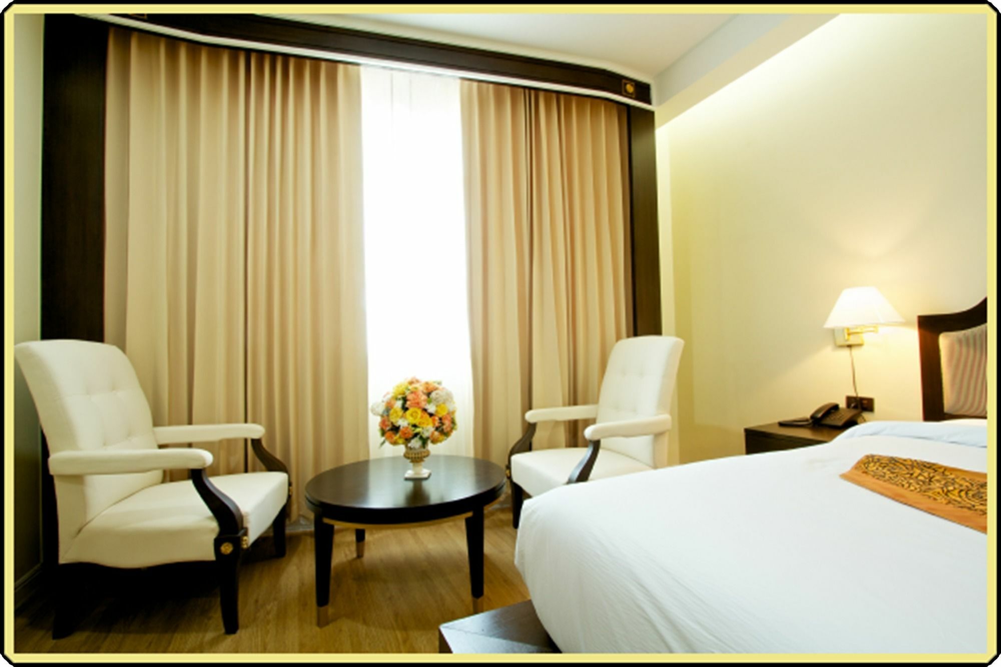 วังจันทร์ ริเวอร์วิว โฮเทล Hotel พิษณุโลก ภายนอก รูปภาพ